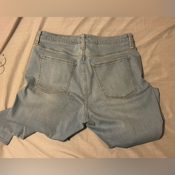 SOLD‼️ Universal Thread jeans - Picture 3 of 6